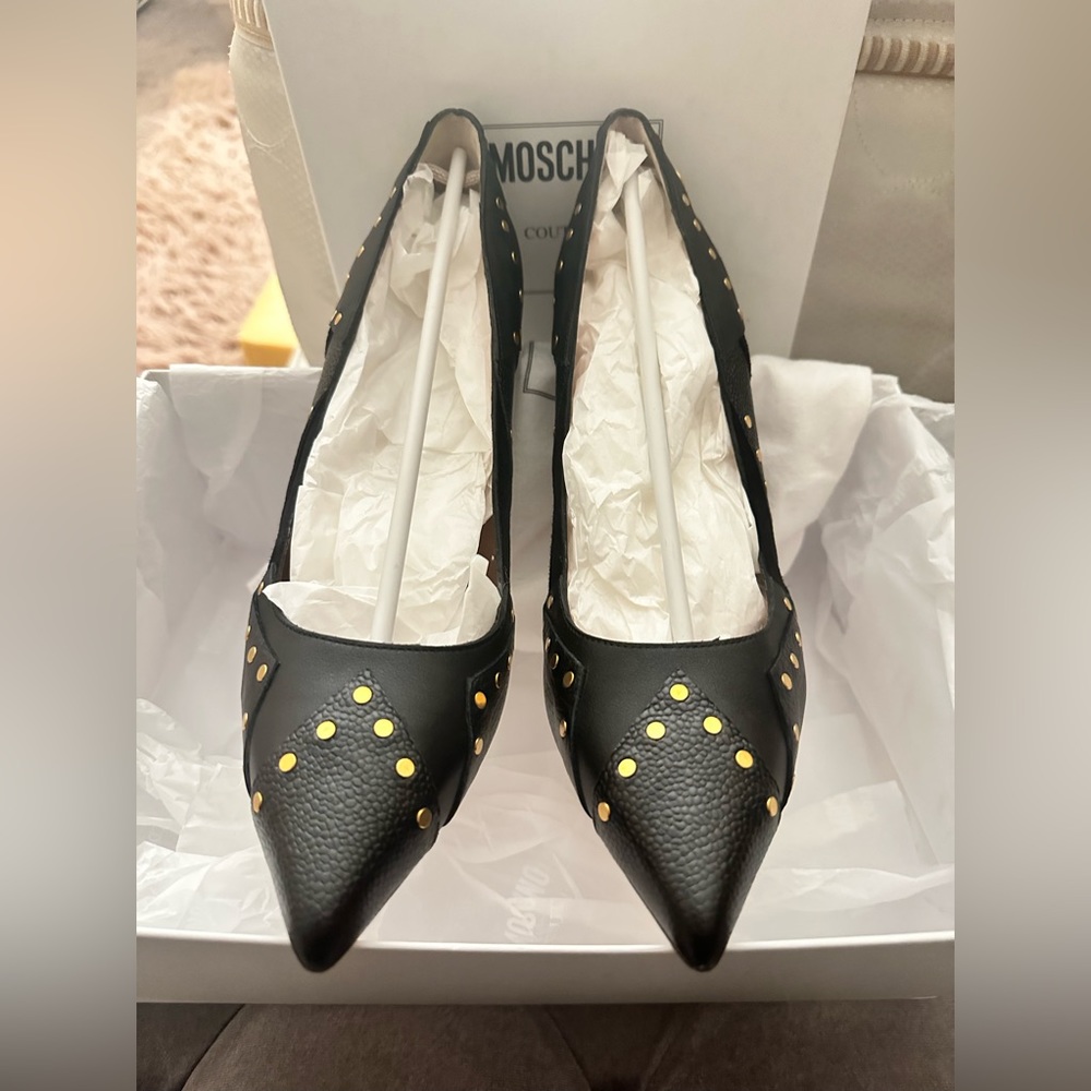 Moschino pumps